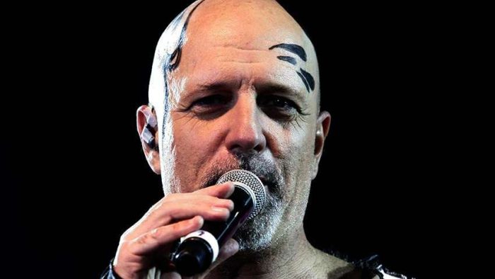 Critican presentaciones en Chile del ex líder de Bersuit Vergarabat tras decir que “hay mujeres que necesitan ser violadas” Critican presentaciones en Chile del ex líder de Bersuit Vergarabat tras decir que “hay mujeres que necesitan ser violadas”