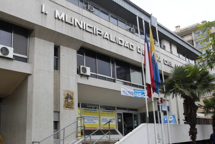 Formalizarán a tres altos cargos de la Municipalidad de Viña del Mar por caso “horas extra” Formalizarán a tres altos cargos de la Municipalidad de Viña del Mar por caso