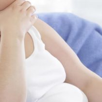 Expertos advierten relación entre enfermedad renal crónica y obesidad en mujeres