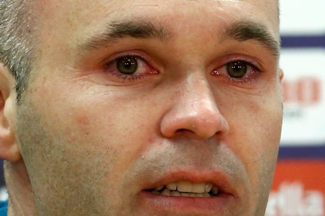 Andrés Iniesta: la emotiva despedida del Barcelona del futbolista al que todos quieren Andrés Iniesta: la emotiva despedida del Barcelona del futbolista al que todos quieren