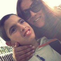 Criando a un niño autista: la historia de Lucca y Javiera