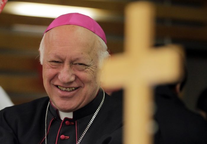 Cardenal Ezzati se refiere a Ley de Identidad de Género: “No porque yo a un gato le pongo nombre de perro, comienza a ser perro” Cardenal Ezzati se refiere a Ley de Identidad de Género: “No porque yo a un gato le pongo nombre de perro, comienza a ser perro”