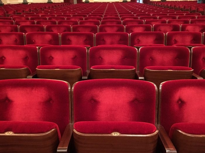Los espacios del cine chileno Los espacios del cine chileno