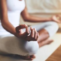 En qué se diferencian y en qué se parecen el yoga y el pilates