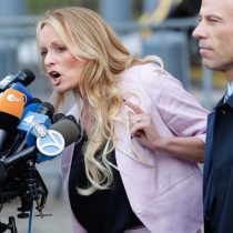 La actriz porno Stormy Daniels demanda a Donald Trump por difamación