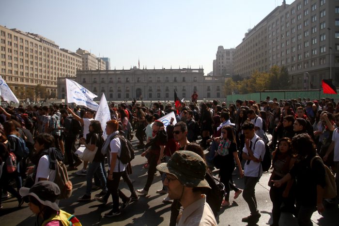 Intendencia confirmó marcha de la Cones por Recoleta en lugar de La Alameda Intendencia confirmó marcha de la Cones por Recoleta en lugar de La Alameda