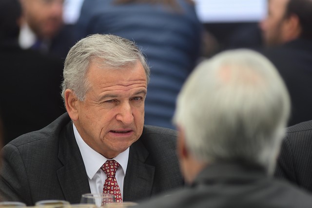 “El crecimiento no está asegurado”: las conclusiones del ministro Larraín tras su reunión en la OCDE