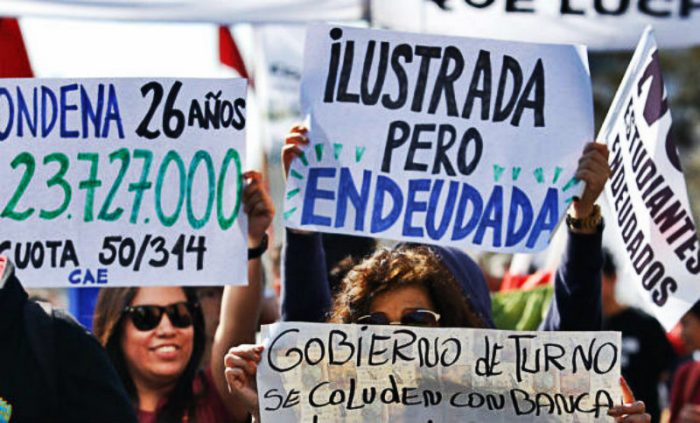 Las cifras negras del CAE: 40% de los estudiantes desertores o egresados se encuentran morosos Las cifras negras del CAE: 40% de los estudiantes desertores o egresados se encuentran morosos