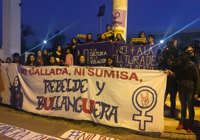 Mujeres se manifiestan contra la violencia machista en el fútbol y contra la cultura de la violación