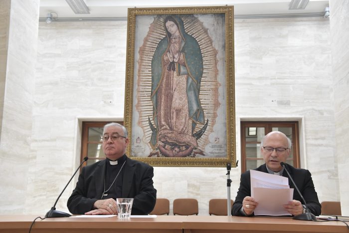 ¿Cisma en la iglesia?: renuncian todos los obispos y ya se comienza a hablar de delitos ¿Cisma en la iglesia?: renuncian todos los obispos y ya se comienza a hablar de delitos
