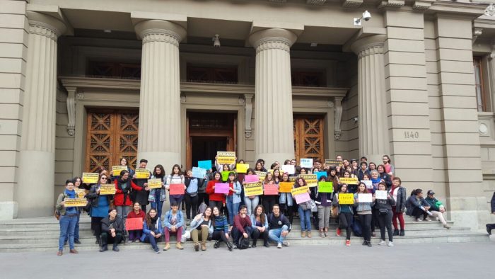Golpe al acoso en las universidades: Corte de Apelaciones anuló sentencia por injurias y calumnias en contra de cuatro estudiantes Golpe al acoso en las universidades: Corte de Apelaciones anuló sentencia por injurias y calumnias en contra de cuatro estudiantes