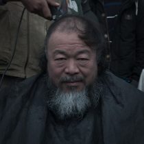 Artista chino Ai Weiwei montará obra con chalecos salvavidas usados por refugiados