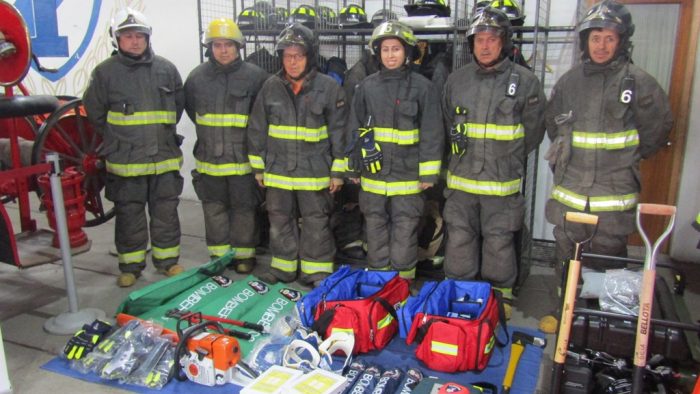 Enel Generación Chile entrega equipamiento para tres nuevas compañías de bomberos de San Clemente