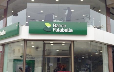 Día movido en Falabella: anuncian integración de su banco y CMR - El Mostrador