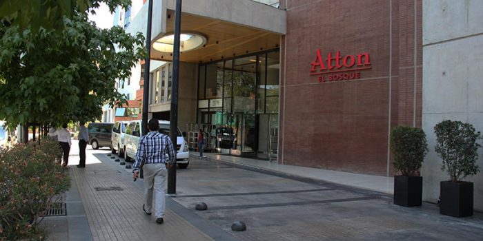 Grupo francés Accor se quedó con la cadena hotelera Atton por US$365 millones Grupo francés Accor se quedó con la cadena hotelera Atton por US$365 millones