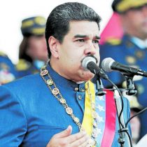 Maduro duplica salarios y aumenta subsidios 20 días antes de presidenciales