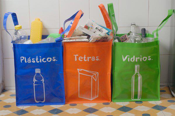 Día Mundial del Reciclaje y la importancia de las 3R: reducir, reutilizar y reciclar Día Mundial del Reciclaje y la importancia de las 3R: reducir, reutilizar y reciclar