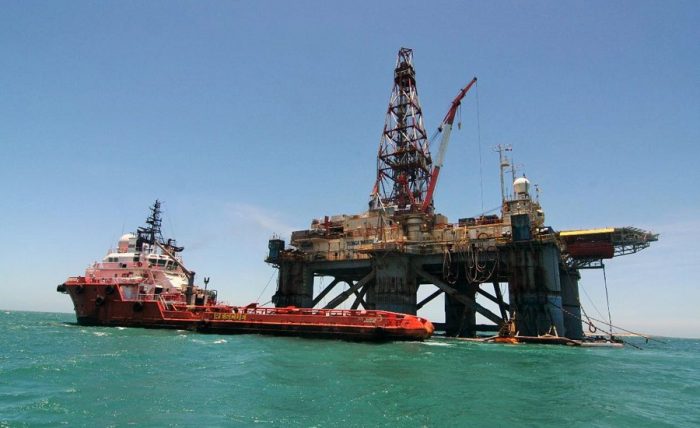 Irán envía cargamento de crudo a Chile mientras otros vacilan Irán envía cargamento de crudo a Chile mientras otros vacilan
