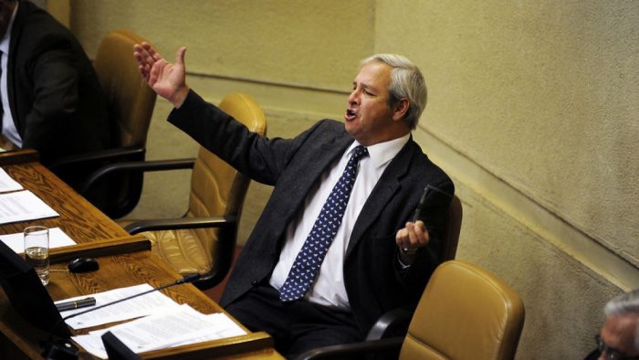 De demócratas, intolerantes y liberales De demócratas, intolerantes y liberales