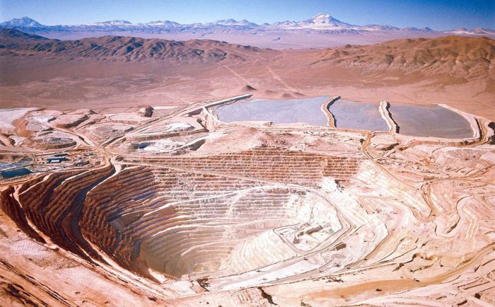Grandes mineras aguan la fiesta a los alcistas del cobre Grandes mineras aguan la fiesta a los alcistas del cobre