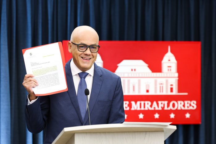 Gobierno venezolano calificó de “absolutamente violatoria” resolución que abre la puerta a suspensión de la OEA Gobierno venezolano calificó de
