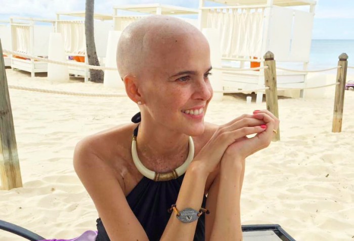 ¿Realmente importa estar pelada?: Javiera Suárez enfrenta tratamiento para el cáncer