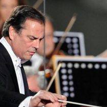 Concierto Sinfónica Nacional Juvenil bajo la batuta de Maximiano Valdés en U. Santa María