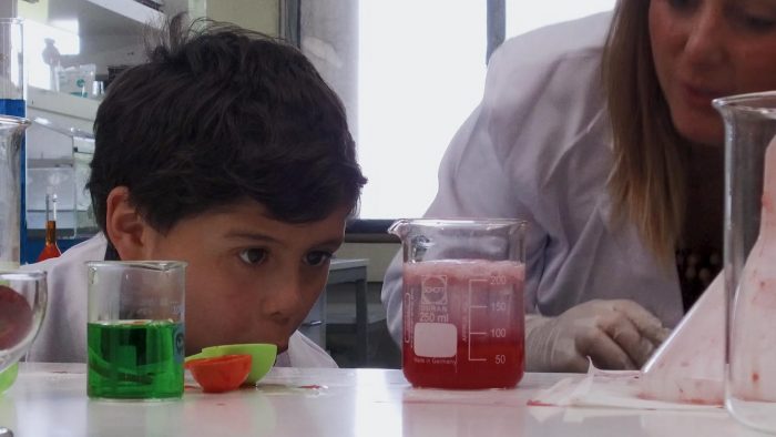 Experimenta: nueva serie de ciencia para niños llega a las pantallas chilenas Experimenta: nueva serie de ciencia para niños llega a las pantallas chilenas