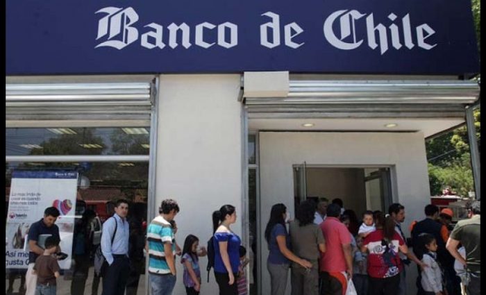 Banco de Chile confirma que virus que infectó su sistema era un distractor para robarles US$10 millones Banco de Chile confirma que virus que infectó su sistema era un distractor para robarles US$10 millones