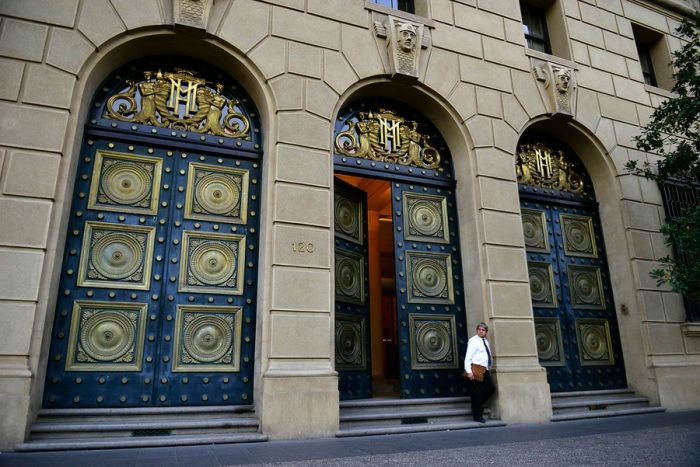 Una transparencia “que no alcanza”: Chile saca un resultado insuficiente en Encuesta Global de Presupuesto Abierto Una transparencia “que no alcanza”: Chile saca un resultado insuficiente en Encuesta Global de Presupuesto Abierto