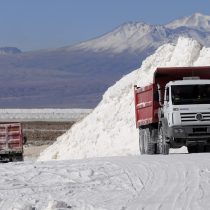 Justicia pone en jaque acuerdo Corfo-SQM para explotación del litio en salar de Atacama