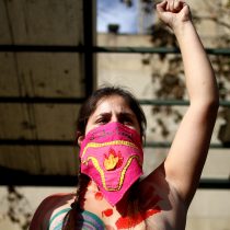 La ola feminista irrumpe con fuerza nuevamente en las calles