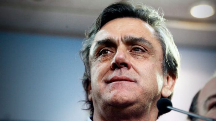 Abogados de Pablo Longueira acusan a la Fiscalía de dilatar el caso SQM Abogados de Pablo Longueira acusan a la Fiscalía de dilatar el caso SQM