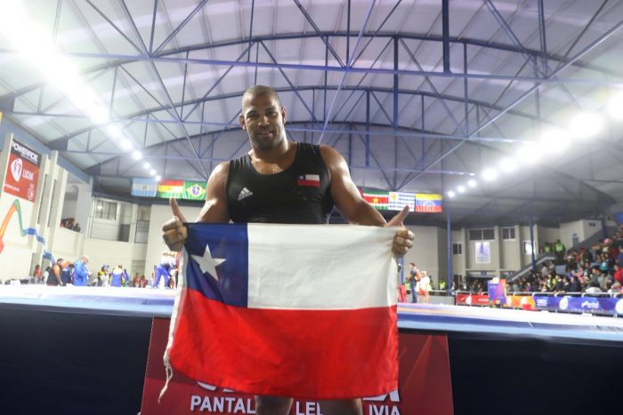 “Team Chile” sigue sumando: Navea y Acosta consiguen el oro en Cochabamba