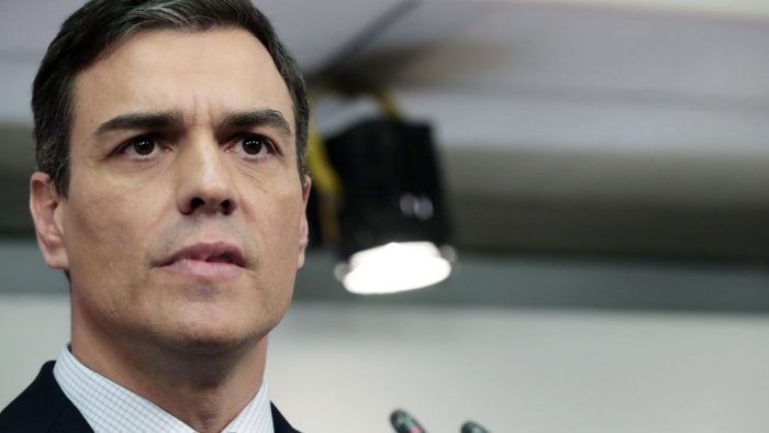 A lo Boric: presidente de España llama a no utilizar corbata para “ahorrar desde el punto de vista energético” A lo Boric: presidente de España llama a no utilizar corbata para “ahorrar desde el punto de vista energético”