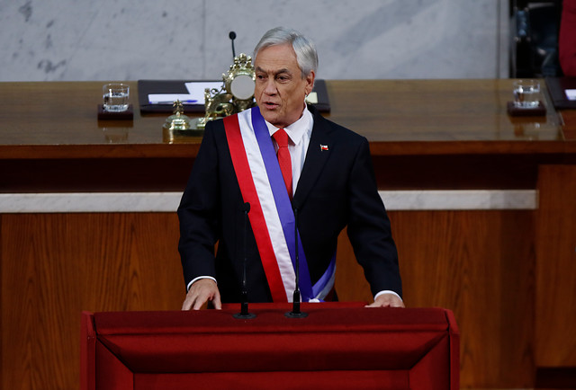[CUENTA PÚBLICA] Piñera proclama la unidad pero golpea duro a Bachelet: 