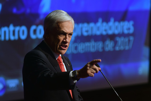Piñera con el rector del Liceo de Aplicación: “el respeto es fundamental” Piñera con el rector del Liceo de Aplicación: