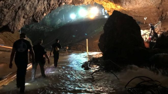 Rescate en Tailandia: todos los niños y el entrenador ya están a salvo fuera de la cueva Rescate en Tailandia: todos los niños y el entrenador ya están a salvo fuera de la cueva