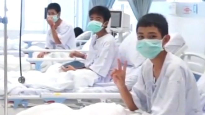 Rescate en Tailandia: cómo los niños lograron sobrevivir tantos días en la oscuridad de la cueva Rescate en Tailandia: cómo los niños lograron sobrevivir tantos días en la oscuridad de la cueva