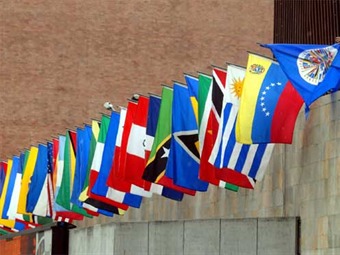 Expertos piden que Chile se retire del Pacto de Bogotá Expertos piden que Chile se retire del Pacto de Bogotá