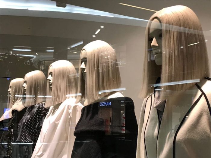 Feminismo en las grandes tiendas: ¿oportunidad de hacer política o comercialización de un movimiento? Feminismo en las grandes tiendas: ¿oportunidad de hacer política o comercialización de un movimiento?