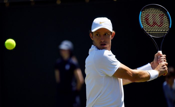 Se despide de Wimbledon: Nicolás Jarry cae en segunda ronda ante el norteamericano Mackenzie McDonald