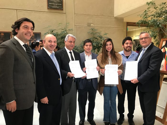 Diputados socialistas presentan tres proyectos de ley sobre Seguridad Pública Ciudadana Diputados socialistas presentan tres proyectos de ley sobre Seguridad Pública Ciudadana