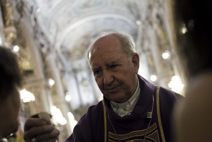 “Fue un maravilloso sacerdote”: la defensa del cardenal Francisco Javier Errázuriz a Bernardino Piñera “Fue un maravilloso sacerdote”: la defensa del cardenal Francisco Javier Errázuriz a Bernardino Piñera
