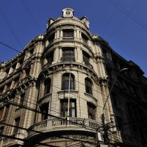 Bolsa de Valparaíso agoniza: teme perder su edificio por riesgo de remate inminente
