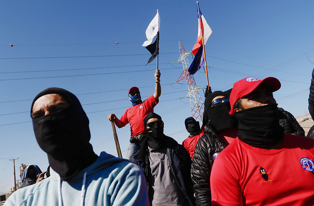 “Los trabajadores responderán con todas sus fuerzas”: Sindicato de Escondida endurece postura antes de oferta
