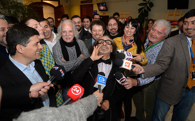 Unánime: Diputados aprueban instaurar el Día del Rock Chileno Unánime: Diputados aprueban instaurar el Día del Rock Chileno