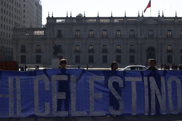 Pueblo mapuche sale a la calle para pedir permiso carcelario para machi Celestino Córdova Pueblo mapuche sale a la calle para pedir permiso carcelario para machi Celestino Córdova