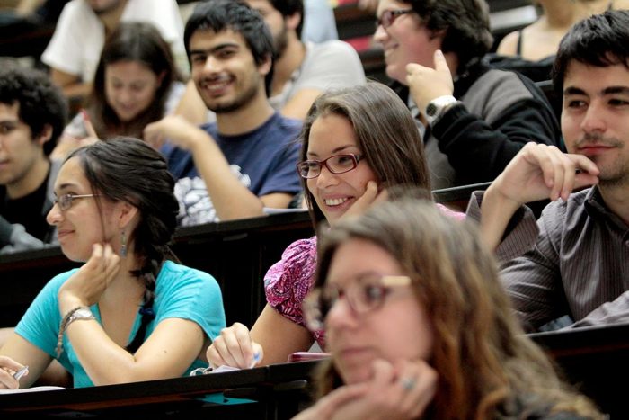 U. de Chile abre la discusión sobre cómo materializar la educación no sexista U. de Chile abre la discusión sobre cómo materializar la educación no sexista