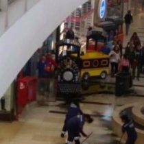 El insólito accidente que un tren de entretención para niños provocó en el mall de Calama